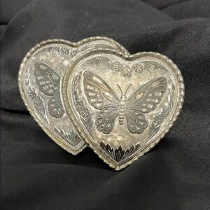 Vintage Heart-Shaped Silver Butterfly Compact Mirror - Silver
